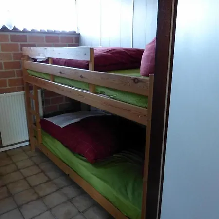 Ferienbungalow Mit Terrasse In Einem Kleinen Mit 펜션 Dirkshorn